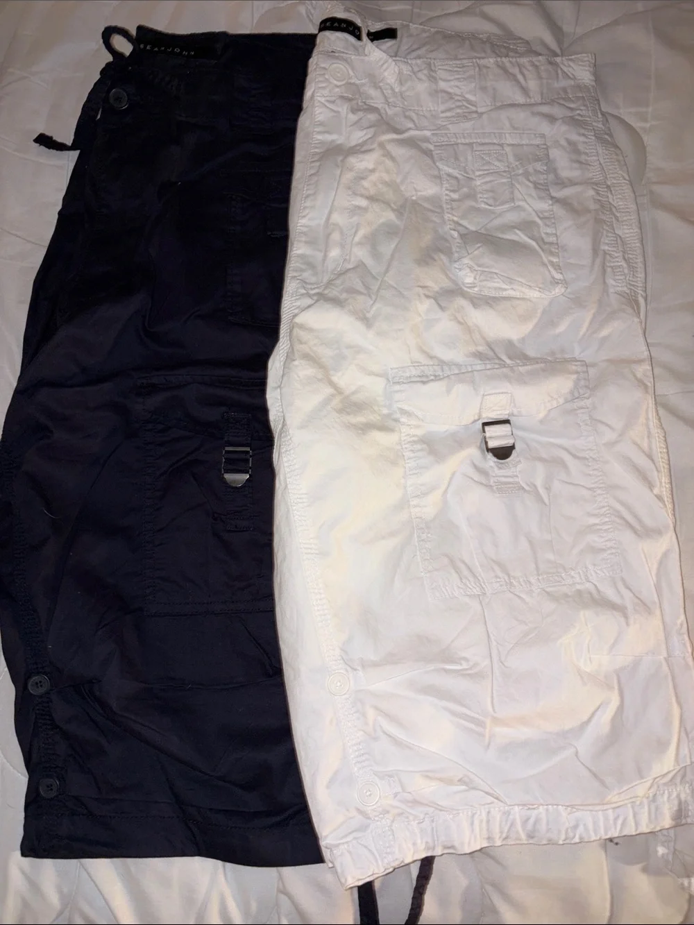 Sean John Men's White and Black Cargo Shorts